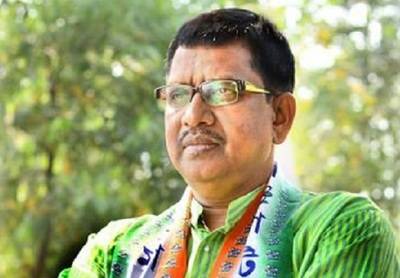 বনমন্ত্রীকে লক্ষ্য করে হামলা। অভিযোগ বিজেপির বিরুদ্ধে।