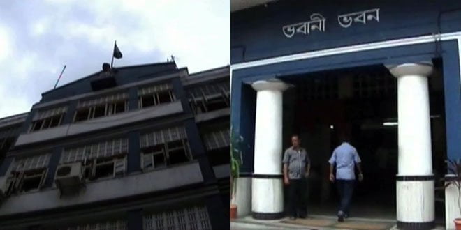 রাজীব কুমারের অফিসেরও হানা সিবিআই-এর। রাজীব কুমারের অফিসেরও হানা সিবিআই-এর।