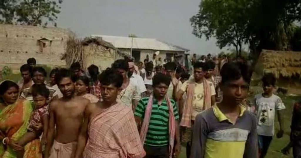 কাটমানি ইস্যুতে উত্তাল রাজ্যের উত্তর থেকে দক্ষিণ৷