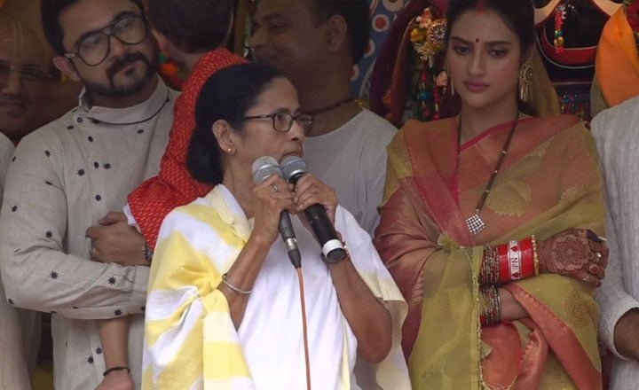 রথযাত্রায় এসে আজ সম্প্রীতির বার্তা দিলেন নুসরত৷