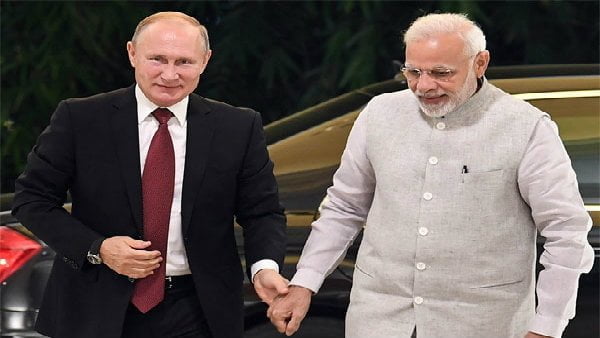 ৩৭০ ধারা নিয়ে উত্তেজনা ছড়াতে গিয়ে এবার রাশিয়া থেকে ধাক্কা খেলো পাকিস্তান।