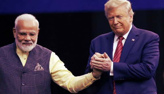 নরেন্দ্র মোদীকে 'ফাদার অফ ইন্ডিয়া' এর তকমা দিলেন মার্কিন প্রেসিডেন্ট ডোনাল্ড ট্রাম্প। নরেন্দ্র মোদীকে 'ফাদার অফ ইন্ডিয়া' এর তকমা দিলেন মার্কিন প্রেসিডেন্ট ডোনাল্ড ট্রাম্প।