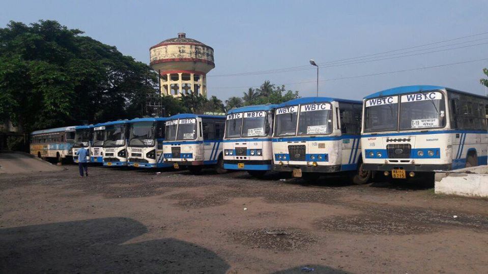 সপ্তাহের মাঝে ধর্মঘটে সামিল ডব্লুবিটিসি-র ১৬০০ কর্মী, নাকাল নিত্যযাত্রীরা
