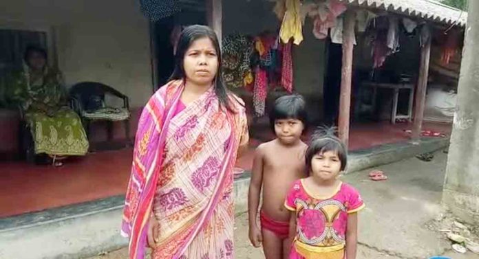 বিজেপি করার অপরাধে আরামবাগে মণ্ডল সভানেত্রীকে শ্লীলতাহানির অভিযোগ মদ্যপ তৃণমূল কর্মীর বিরুদ্ধে বিজেপি করার অপরাধে আরামবাগে মণ্ডল সভানেত্রীকে শ্লীলতাহানির অভিযোগ মদ্যপ তৃণমূল কর্মীর বিরুদ্ধে