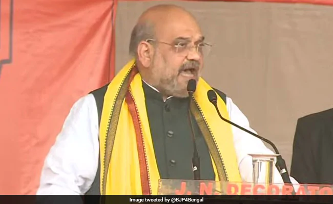 শহিদ মিনারে কর্মীদের প্রতি অমিত শাহ-র বার্তা "দিদিকে বলুন ‘আর নয় অন্যায়’।"