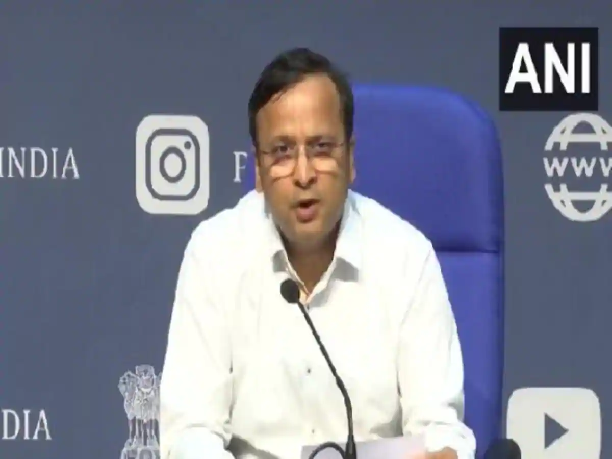 দেশে এখন স্থানীয় সংক্রমন হলেও গোষ্ঠী সংক্রমন হয়নি, জানালেন লব অগ্রবাল