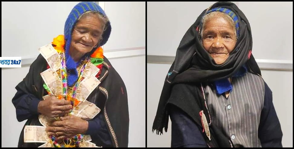 প্রধানমন্ত্রীর ত্রাণ তহবিলে ২ লক্ষ টাকা দান ১৯৬৫-র যুদ্ধে শহীদ সেনাকর্মীর স্ত্রী দর্শনী দেবীর darshani devi