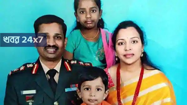 প্রতিশ্রুতির এক সপ্তাহের মধ্যেই তেলেঙ্গানা সরকারের তরফে সরকারি চাকরির নিয়োগপত্র পেলেন শহীদ কর্নেল সন্তোষের স্ত্রী প্রতিশ্রুতির এক সপ্তাহের মধ্যেই তেলেঙ্গানা সরকারের তরফে সরকারি চাকরির নিয়োগপত্র পেলেন শহীদ কর্নেল সন্তোষের স্ত্রী