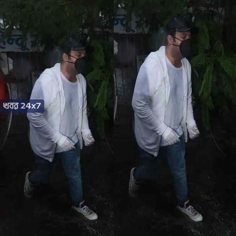 পঞ্চভূতে বিলীন হলেন অভিনেতা সুশান্ত সিং রাজপুত। শেষ সময়ে পাশে পেলেন শ্রদ্ধা-কৃতী-বিবেক ওবেরয় রাজকুমার রাওদের! পঞ্চভূতে বিলীন হলেন অভিনেতা সুশান্ত সিং রাজপুত। শেষ সময়ে পাশে পেলেন শ্রদ্ধা-কৃতী-বিবেক ওবেরয় রাজকুমার রাওদের!