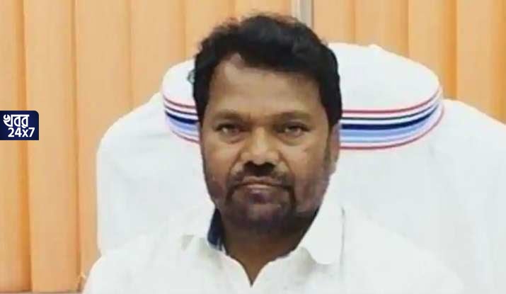 মানুষের ঠাট্টাকে চ্যালেঞ্জ করে ৫৩ বছর বয়সে একাদশ শ্রেণিতে ভর্তি হলেন ঝাড়খণ্ডের শিক্ষামন্ত্রী