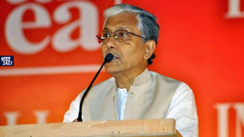গ্রেফতার হলেন প্রাক্তন মুখ্যমন্ত্রী মানিক সরকার। বিজেপি-বাম লড়াইয়ে রণক্ষেত্রের চেহারা নিল ত্রিপুরা! গ্রেফতার হলেন প্রাক্তন মুখ্যমন্ত্রী মানিক সরকার। বিজেপি-বাম লড়াইয়ে রণক্ষেত্রের চেহারা নিল ত্রিপুরা!