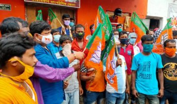 গেরুয়া শিবিরে ভরা জোয়ার! এবার তৃণমূল ছেড়ে ৫০ টি সংখ্যালঘু পরিবার বিজেপিতে যোগদান করলেন