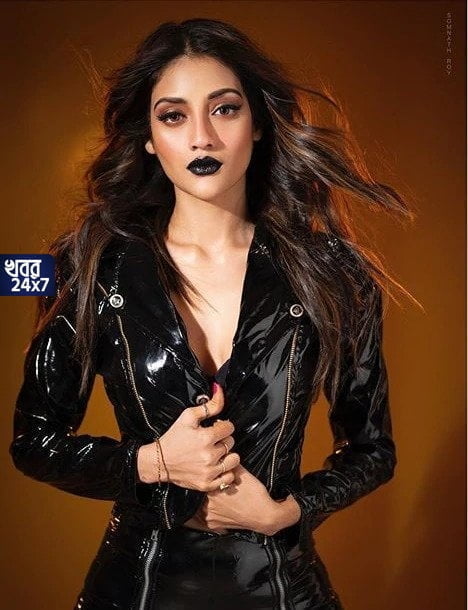 "কালো লিপস্টিকে তোমাকে দেখে ভয় পাচ্ছি", সোশ্যাল মিডিয়ায় নুসরতকে তীব্র ট্রোলিং নেটিজেনদের "কালো লিপস্টিকে তোমাকে দেখে ভয় পাচ্ছি", সোশ্যাল মিডিয়ায় নুসরতকে তীব্র ট্রোলিং নেটিজেনদের