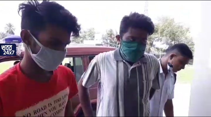 মোটরবাইক শেখানোর নাম করে নিউটাউনে মাদক খাইয়ে নাবালিকাকে গণধর্ষণ, অভিযুক্ত ২ গ্রেফতার! মোটরবাইক শেখানোর নাম করে নিউটাউনে মাদক খাইয়ে নাবালিকাকে গণধর্ষণ, অভিযুক্ত ২ গ্রেফতার!