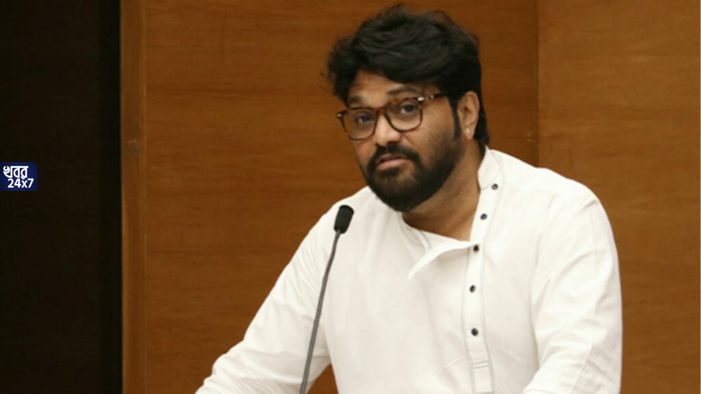 আত্মসম্মানটা বাদ দিলাম! ব্যাডমিন্টনের শাটলের মতো এদিক ওদিক করার একটা বয়সও তো আছে! মুকুলকে কটাক্ষ বাবুলের