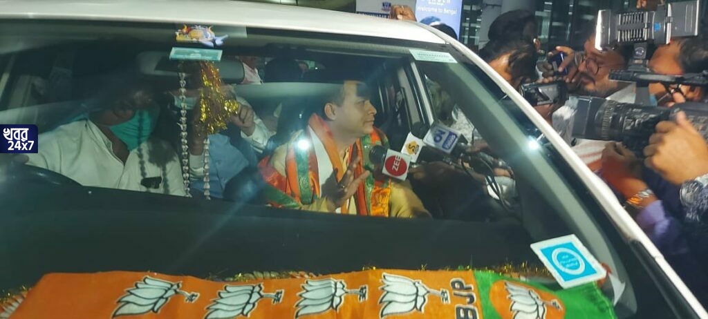 আইটি সেল হাতিয়ার, আগামী নির্বাচনে বিজেপি দু'শোর বেশি আসন পাবে, বিমানবন্দরে নেমেই দাবি করলেন অমিত মালব্য