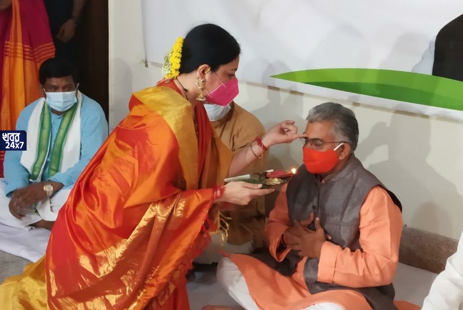dilip ghosh and agnimitra paul
