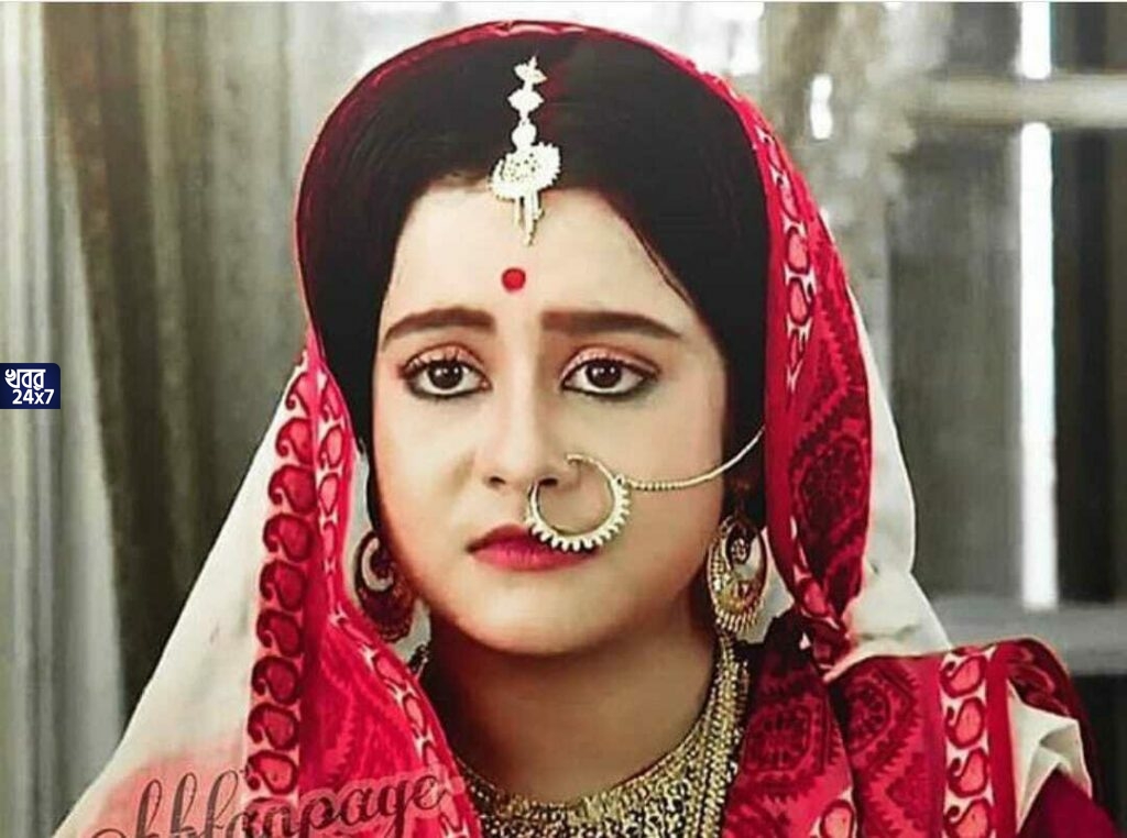 উষ্ণতা ছড়িয়ে পড়ছে সারা শরীর জুড়ে, অন্তর্বাসে জলকেলিতে ব্যস্ত রানিমার নাতবৌ প্রসন্ন উষ্ণতা ছড়িয়ে পড়ছে সারা শরীর জুড়ে, অন্তর্বাসে জলকেলিতে ব্যস্ত রানিমার নাতবৌ প্রসন্ন