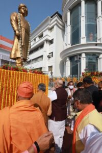 “স্বামীজির মতাদর্শের প্রয়োজনীয়তা যতটা আগে ছিল, বর্তমান যুগে তার প্রয়োজন আরও বেশি”, স্বামী বিবেকানন্দের পৈতৃক বাড়ির পরিদর্শনে গিয়ে আপ্লুত অমিত শাহ