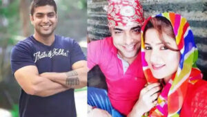 সিঁদুর নিয়ে বিতর্ক! রোশনের পরোক্ষ কটাক্ষের পরই সিঁদুর গায়েব শ্রাবন্তীর, ধরা দিলেন নতুন রূপে সিঁদুর নিয়ে বিতর্ক! রোশনের পরোক্ষ কটাক্ষের পরই সিঁদুর গায়েব শ্রাবন্তীর, ধরা দিলেন নতুন রূপে