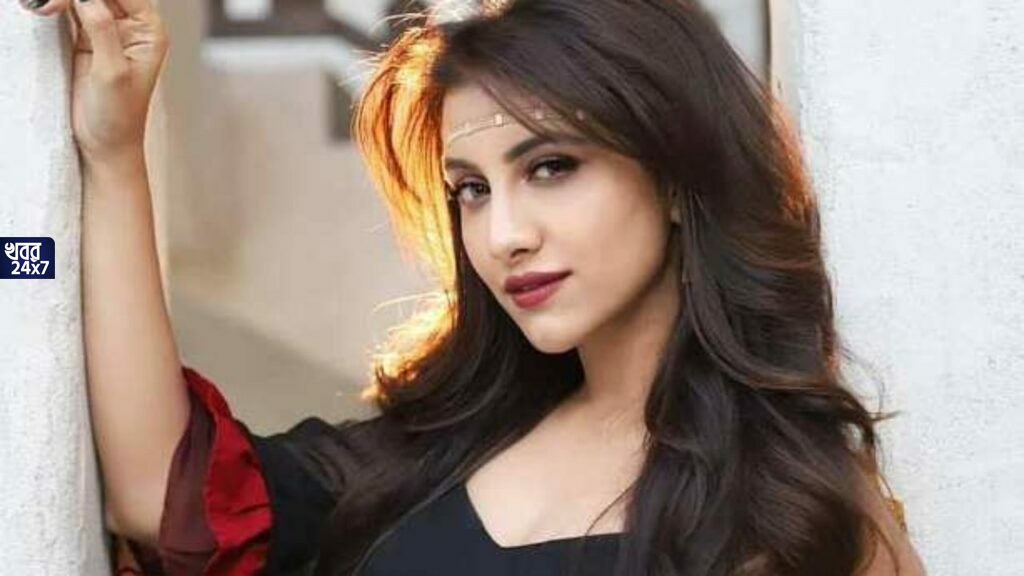 Rukmini Debuts in Bollywood: নতুন সফরের জন্য তৈরি, বলিউডে পা রাখছেন রুক্মিণী মৈত্র