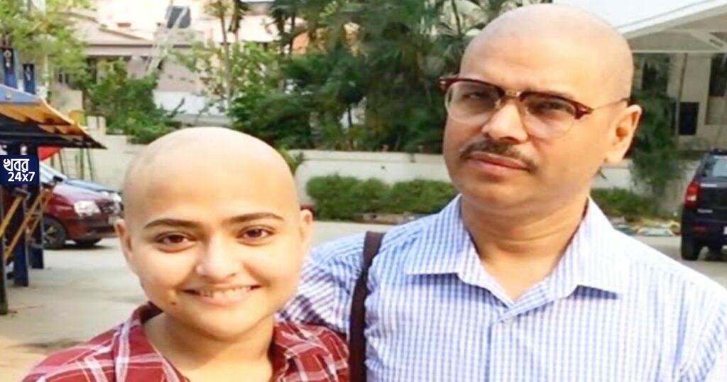 লড়াকু মেয়ের পাশে বাবা, ক্যানসারে আক্রান্ত মেয়েকে সাহস জোগাতে চুল কেটে ফেললেন ঐন্দ্রিলার বাবা
