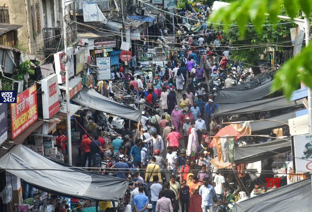 করোনাতঙ্ক! ঝাঁপ পড়ছে কলকাতার নামী এই বাজারগুলোর, দেখুন তালিকা করোনাতঙ্ক! ঝাঁপ পড়ছে কলকাতার নামী এই বাজারগুলোর, দেখুন তালিকা
