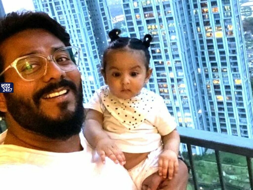 বাইক চালানোর চেষ্টা করছে ছোট্ট ইউভান, ছেলের সঙ্গে জুটি বাঁধলেন বাবা রাজ চক্রবর্তী