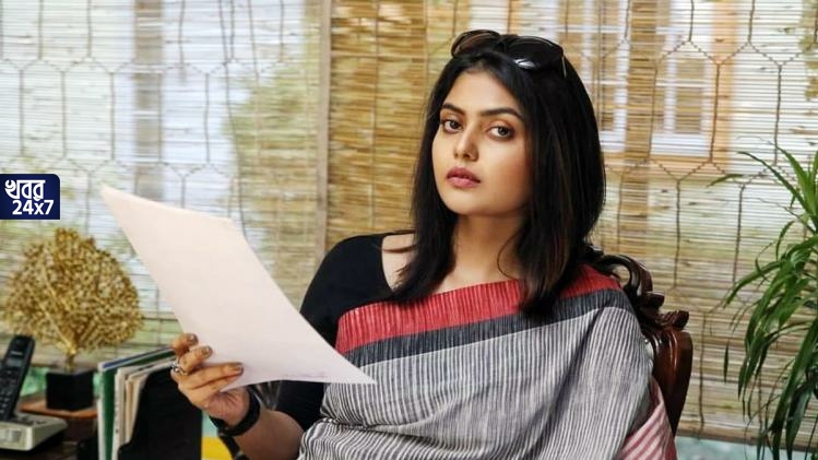 ‘বাপ দেখেনি ছাগল, ছেলে মুরগি দেখেই পাগল’, সায়নী এমন মন্তব্যে সোশ্যাল মিডিয়ায় অশালীন আক্রমণ অভিনেত্রীকে ‘বাপ দেখেনি ছাগল, ছেলে মুরগি দেখেই পাগল’, সায়নী এমন মন্তব্যে সোশ্যাল মিডিয়ায় অশালীন আক্রমণ অভিনেত্রীকে