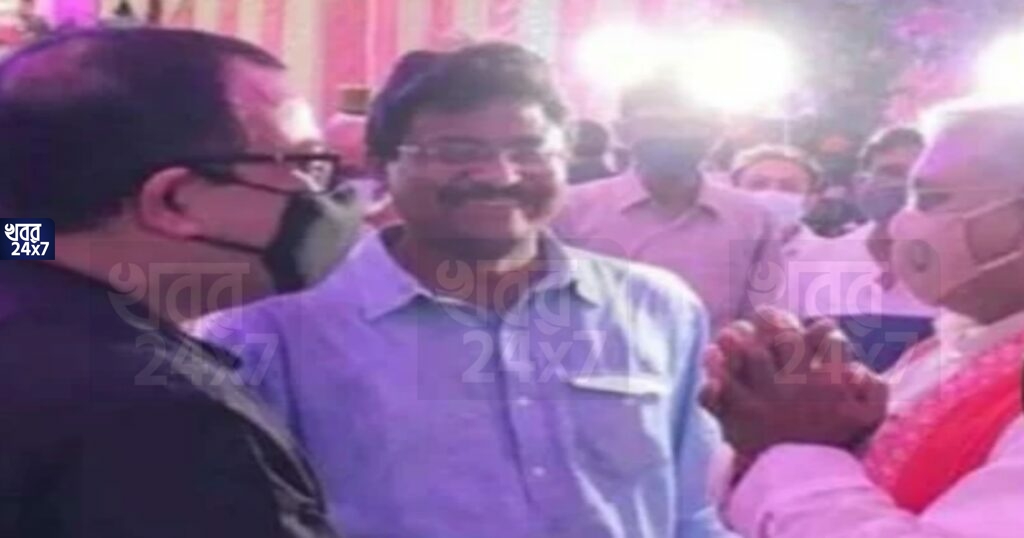 নারদ-নারদ, বিজেপি না কুস্তির আখড়া? দিলীপ-কুনালের ছবি নিজের হোয়্যাটসঅ্যাপ ডিপিতে লাগালেন সৌমিত্র খাঁ!