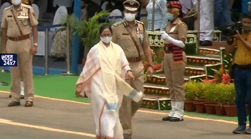 ‘দেশটা সবার নিজের’, স্বাধীনতা দিবস উপলক্ষ্যে গান লিখে ঐক্য ও সর্বধর্ম সমন্বয়ের বার্তা দিলেন মুখ্যমন্ত্রী ‘দেশটা সবার নিজের’, স্বাধীনতা দিবস উপলক্ষ্যে গান লিখে ঐক্য ও সর্বধর্ম সমন্বয়ের বার্তা দিলেন মুখ্যমন্ত্রী