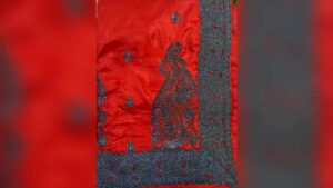 সাম্প্রদায়িক সম্প্রীতি! ভাস্বরের বাড়ির ৭৯ বছরের পুজোয় মা দুর্গা সেজে উঠবেন এক কাশ্মীরি ভাইয়ের তৈরি শাড়িতে সাম্প্রদায়িক সম্প্রীতি! ভাস্বরের বাড়ির ৭৯ বছরের পুজোয় মা দুর্গা সেজে উঠবেন এক কাশ্মীরি ভাইয়ের তৈরি শাড়িতে
