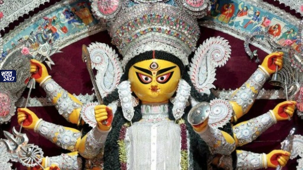 সামনেই দুর্গাপুজো, জেনে নিন সন্ধিপুজো থেকে অষ্টমী পুজোর আরতির সময়সীমা, রইল বিস্তারিত বিবরণ সামনেই দুর্গাপুজো, জেনে নিন সন্ধিপুজো থেকে অষ্টমী পুজোর আরতির সময়সীমা, রইল বিস্তারিত বিবরণ