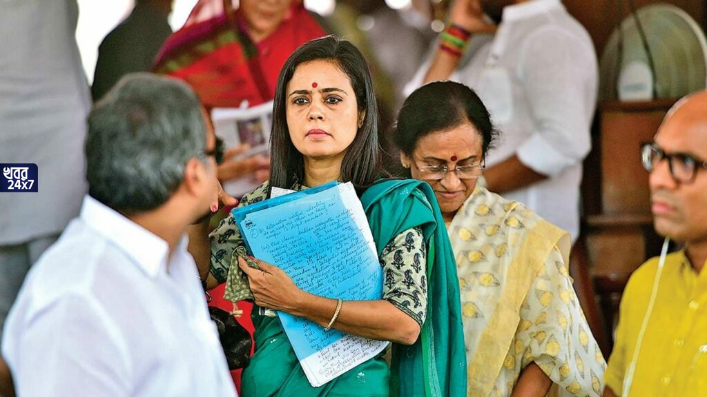 শান্তিপুরে ভোট গণনার শুরুতেই বিতর্ক, তৃণমূল সাংসদ মহুয়া মৈত্রকে সতর্কবার্তা কমিশনের