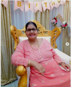 'বাড়িতে থাকতে দেয় না বৌমা', কপিল শর্মার শোয়ে বিস্ফোরক মন্তব্য করলেন কপিল শর্মার মা! 'বাড়িতে থাকতে দেয় না বৌমা', কপিল শর্মার শোয়ে বিস্ফোরক মন্তব্য করলেন কপিল শর্মার মা!