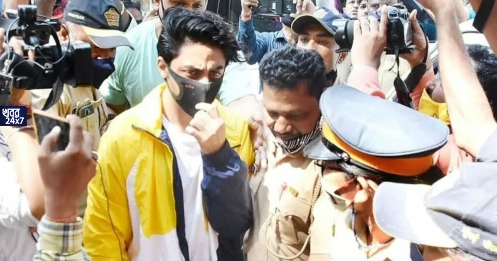 ‘আসল খুনি, ধ’র্ষ’ক ছাড় পাচ্ছে, মুসলিমদেরই শুধু নিশানা কেন’, এনসিবি দফতরে আরিয়ানের হাজিরার পরই ক্ষোভ নেটিজেনদের ‘আসল খুনি, ধ’র্ষ’ক ছাড় পাচ্ছে, মুসলিমদেরই শুধু নিশানা কেন’, এনসিবি দফতরে আরিয়ানের হাজিরার পরই ক্ষোভ নেটিজেনদের