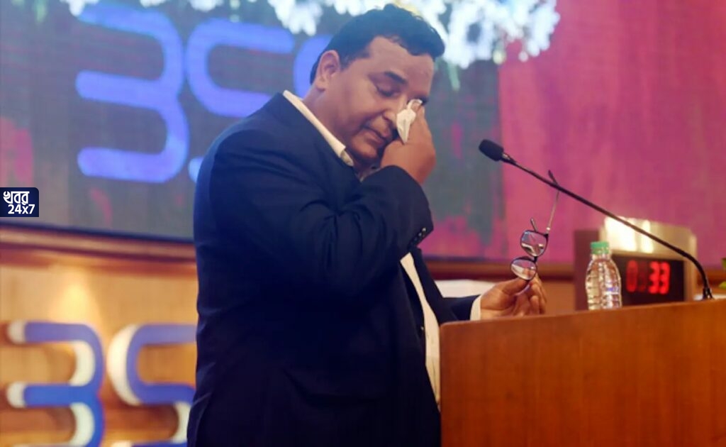 পেটিএম এর শেয়ার মার্কেটে বড়োসড়ো ধস! ঝর ঝর করে কাঁদলেন পেটিএম এর প্রতিষ্ঠাতা বিজয় শেখর পেটিএম এর শেয়ার মার্কেটে বড়োসড়ো ধস! ঝর ঝর করে কাঁদলেন পেটিএম এর প্রতিষ্ঠাতা বিজয় শেখর