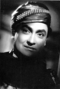 অভিনয় করার জন্য ভেঙে গেছিল বিয়ে, পরে তিনিই হলেন ভারত বিখ্যাত অভিনেতা! জানুন অশোক কুমারের অজানা জীবন কাহিনী