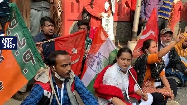 বিরল ঐক্যের সাক্ষী কলকাতা, পুরভোট নিয়ে তৃণমূলের বিরুদ্ধে একজোট হয়ে বিক্ষোভ প্রদর্শন বিজেপি-সিপিআইএম-কংগ্রেসের