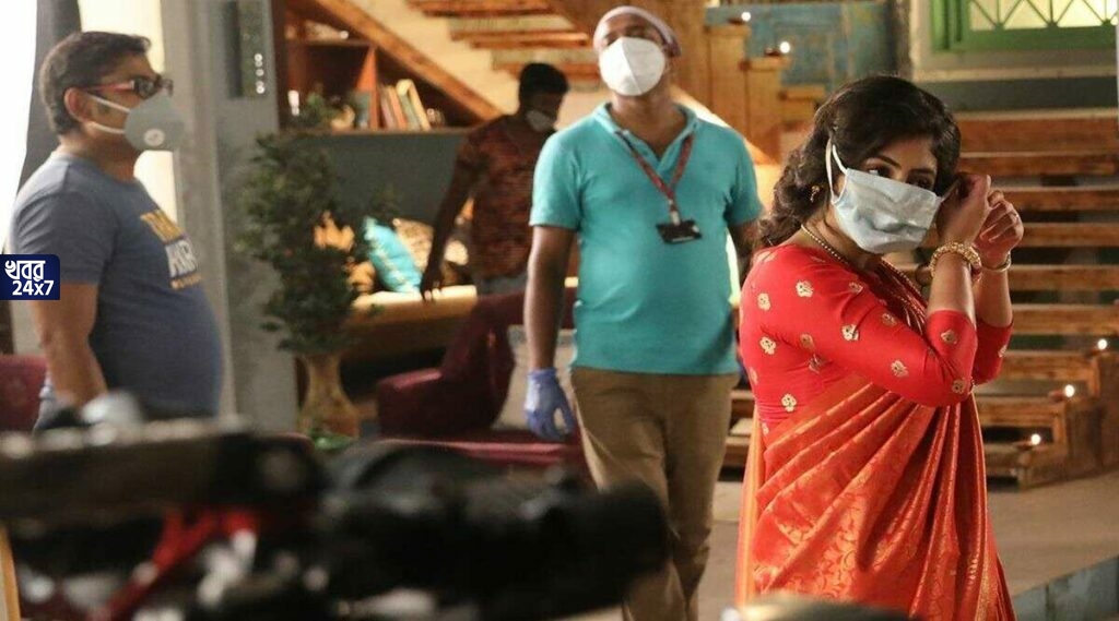 ‘অযথা আতঙ্ক ছড়াবেন না, আমরা কোভিড বিধি মেনেই কাজ করছি, সকলকে বার্তা টেলিপাড়ার ‘অযথা আতঙ্ক ছড়াবেন না, আমরা কোভিড বিধি মেনেই কাজ করছি, সকলকে বার্তা টেলিপাড়ার