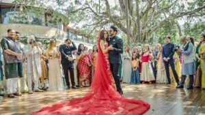 দ্বিতীয় বিয়েতে ফারহান-শিবানীর ঘনিষ্ঠ মুহূর্ত, বাবার বিয়ের সাক্ষী থাকল ফারহানের আগের পক্ষের কন্যারাও! দ্বিতীয় বিয়েতে ফারহান-শিবানীর ঘনিষ্ঠ মুহূর্ত, বাবার বিয়ের সাক্ষী থাকল ফারহানের আগের পক্ষের কন্যারাও!