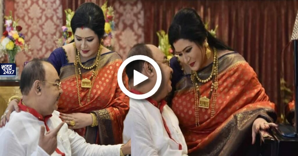 ফের রোম্যান্টিক মুডে শোভন-বৈশাখী, বাঙালির প্রেম দিবসের আগের রাতে রোম্যান্সে মাতলেন তারকাজুটি ফের রোম্যান্টিক মুডে শোভন-বৈশাখী, বাঙালির প্রেম দিবসের আগের রাতে রোম্যান্সে মাতলেন তারকাজুটি