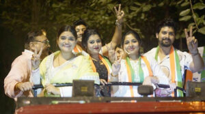 প্রথমবার ভোটে দাঁড়িয়েই জয় ছোটোপর্দার ‘ঝিলিক’-এর, অভিনেত্রীর পর এবার কাউন্সিলর হয়েও মানুষের মন জয় করতে চান শ্রীতমা