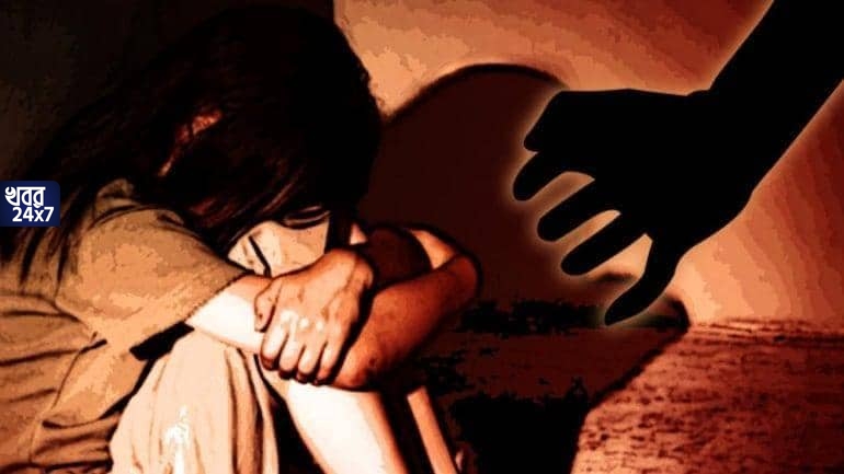 প্রতিশোধ! মাছ কাটার বঁটি দিয়ে মেয়ের ধ’র্ষ’কের মুণ্ডচ্ছেদ, দেহ টুকরো টুকরো করে কেটে নদীতে ভাসিয়ে দিলেন বাবা প্রতিশোধ! মাছ কাটার বঁটি দিয়ে মেয়ের ধ’র্ষ’কের মুণ্ডচ্ছেদ, দেহ টুকরো টুকরো করে কেটে নদীতে ভাসিয়ে দিলেন বাবা