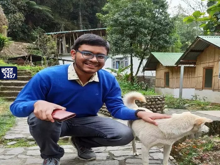 ‘পড়া পড়া খেলা’, এই মন্ত্রেই এল সাফল্য, খুশির হাওয়া মাধ্যমিকে দ্বিতীয় স্থান অধিকারী রৌনকের পরিবারে