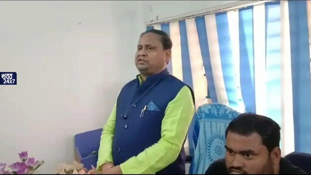 ‘৭ দিন সময় দিলাম, কী করে সোজা করতে হয় দেখিয়ে দেব’, থানার ওসিকে হুমকি তৃণমূল বিধায়ক হুমায়ুন কবীরের, তুঙ্গে বিতর্ক