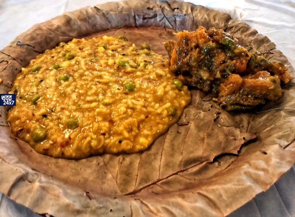 দুয়ারে মহাভোগ! এবার বাড়িতে বসেই মিলবে ভোগের খিচুড়ি থেকে শুরু করে নবমীর কচি পাঠার ঝোল, উদ্যোগ নিল পঞ্চায়েত