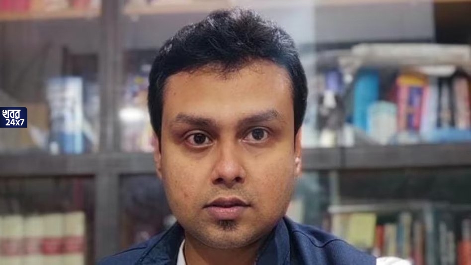 মাঝরাতে পুলিশি হানা, দীর্ঘক্ষণ তল্লাশি চালিয়ে কংগ্রেস নেতা কৌস্তভ বাগচিকে গ্রেফতার করল পুলিশ, ‘আমার নৈতিক জয়’, দাবী আইনজীবীর