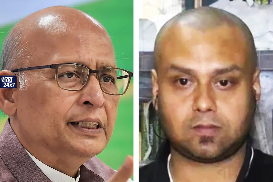 ‘আপনাকে নেতা বলতে লজ্জা করে, আপনার জন্য কংগ্রেস নেতাদের বিড়ম্বনায় পড়তে হচ্ছে’, অভিষেকের হয়ে মামলা লড়ায় সিংভিকে কড়া চিঠি কৌস্তভের ‘আপনাকে নেতা বলতে লজ্জা করে, আপনার জন্য কংগ্রেস নেতাদের বিড়ম্বনায় পড়তে হচ্ছে’, অভিষেকের হয়ে মামলা লড়ায় সিংভিকে কড়া চিঠি কৌস্তভের