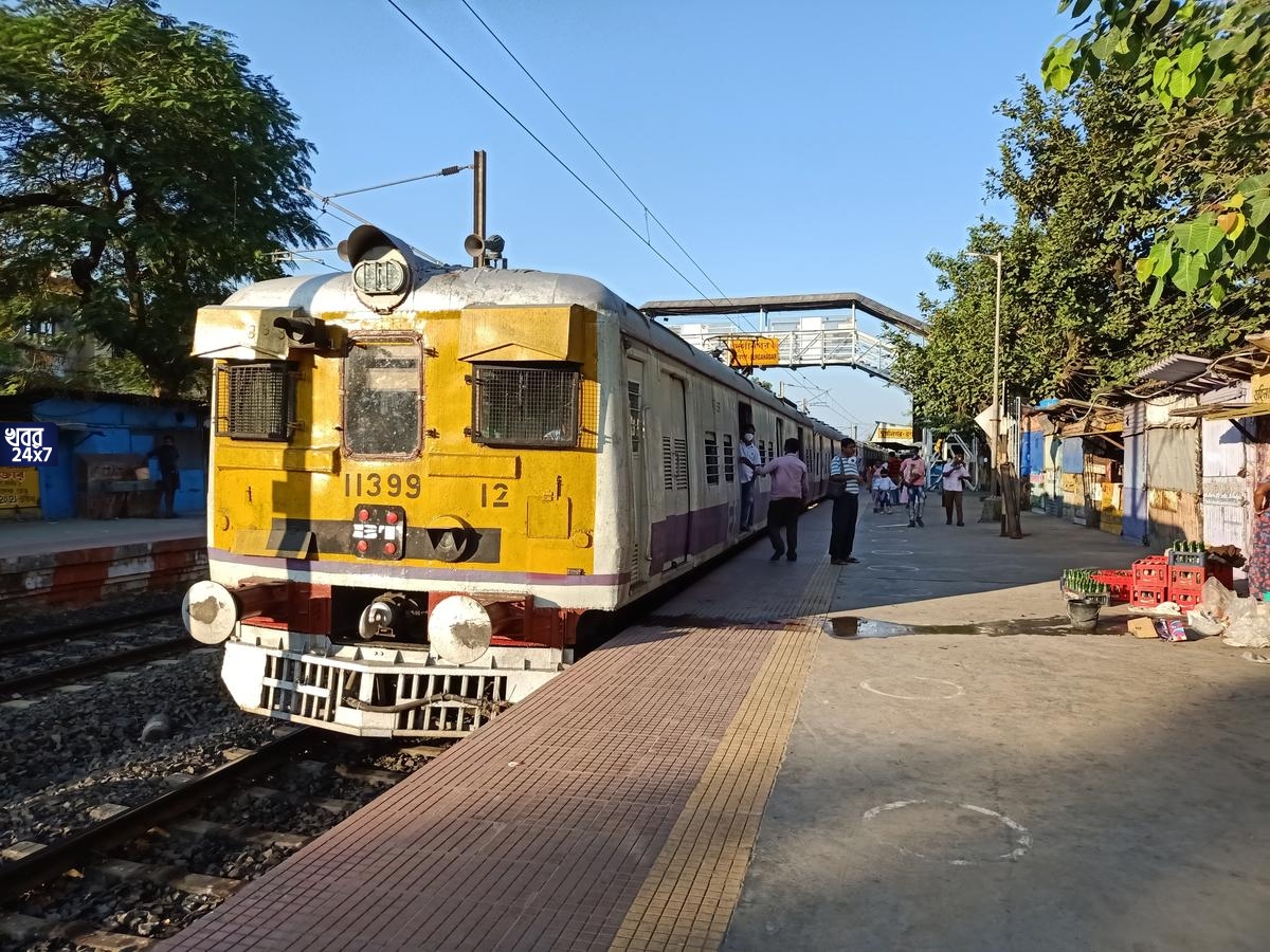 Howrah-Sealdah division, train service, started, Kolkata Airport, flight service, Cyclone Dana, effect